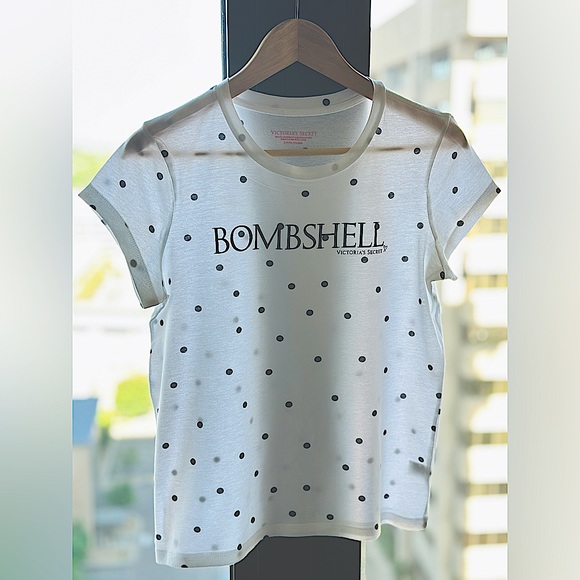 NWT | Victoria’s Secret - “Tag-less BOMBSHELL Polka Dot” T-Shirt - Picture 4 of 7